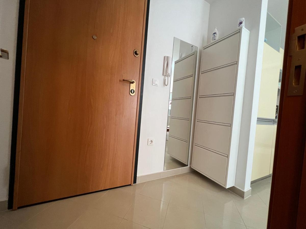 Appartement Apartman Ruza à Pula Extérieur photo
